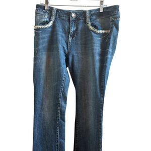 L.A.Idol‎ Woman’s Size 13 Flare Medium Wash Jeans Decorative Pockets Rhinestones